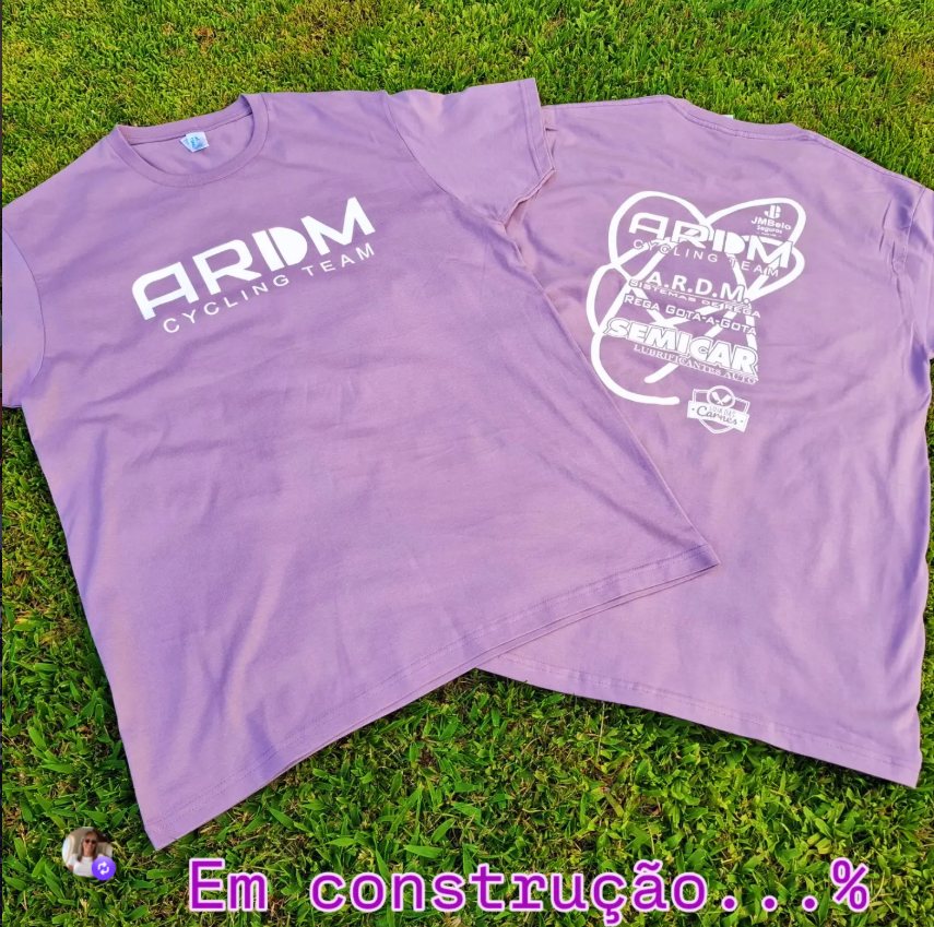T-shirts da equipa